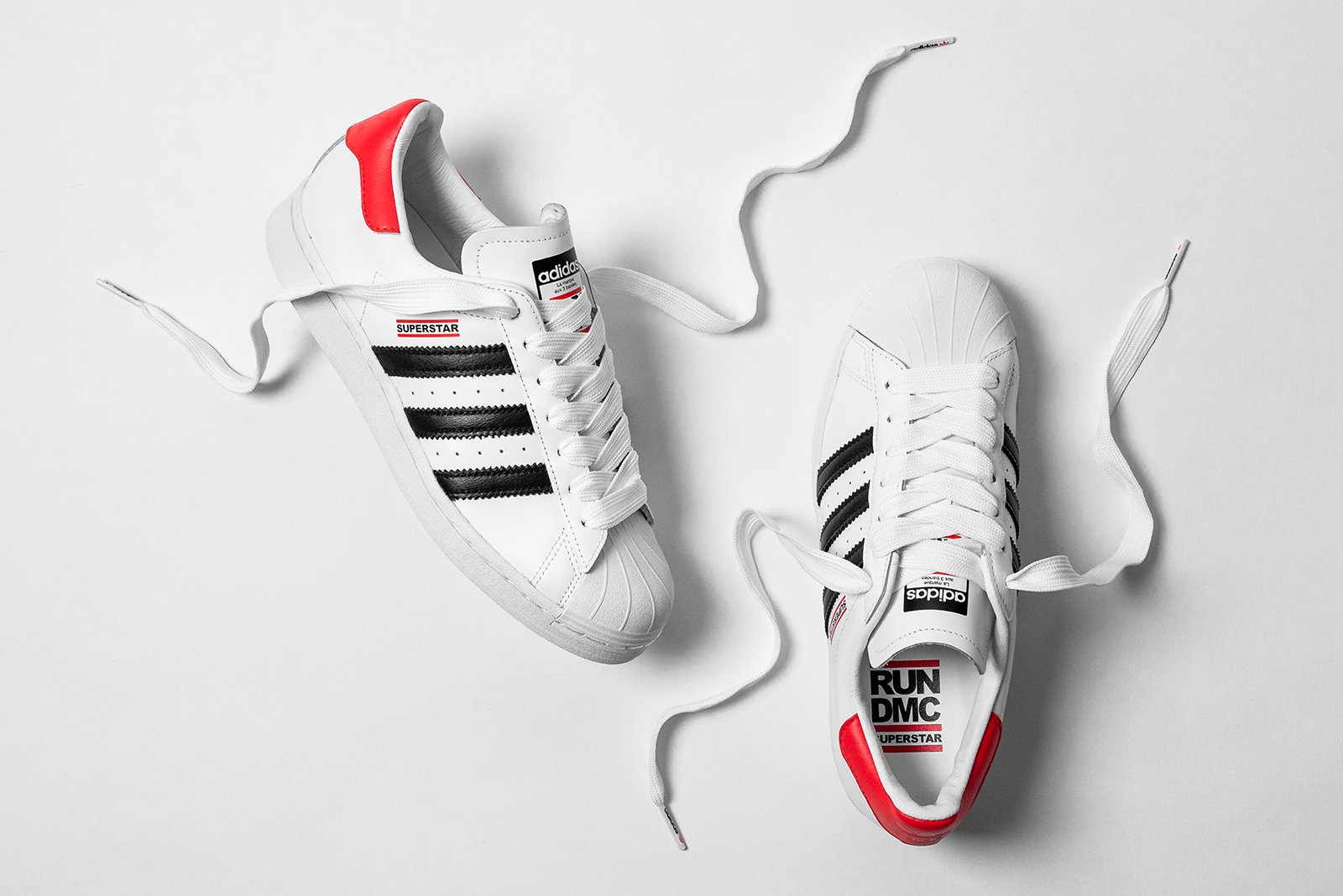 Entire Sneaker
