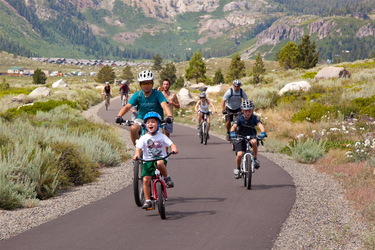 Mammoth Lakes Trail System | Family Biking The Town Loop