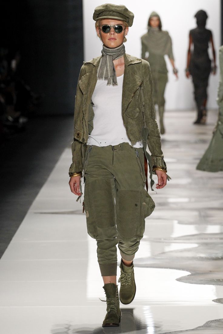 Greg Lauren