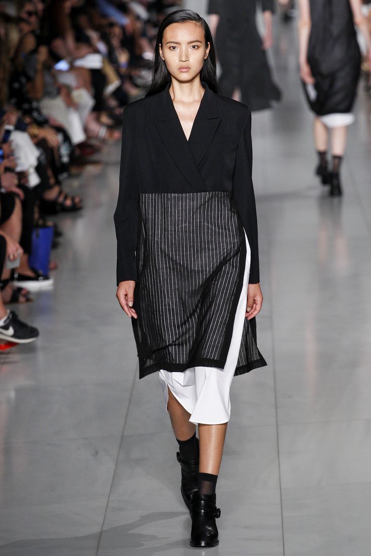 DKNY