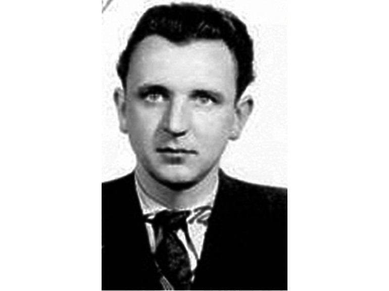 Algimantas Dailide, 94 ans, condamné sans purger sa peineAdjoint au chef de la police de Vilnius durant l'occupation nazie, il a participé à des rafles de Juifs qui ont ensuite été exécutés par des nazis et leurs collaborateurs lituaniens. Extradé par les Américains vers l'Allemagne en 2003, il a été reconnu coupable par un tribunal lituanien en 2006 mais il n'a pas purgé sa peine.